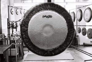 Paiste Gong Werkstatt -Jamsession mit Gongbaumeister Walter Meyer